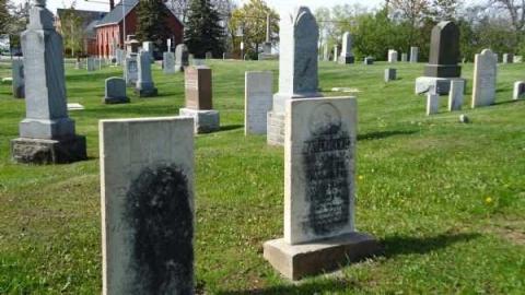 Munn's Pioneer Cemetery - Munns-Cemetery46.jpg