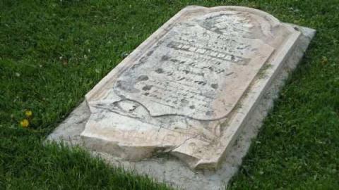 Munn's Pioneer Cemetery - Munns-Cemetery57.jpg