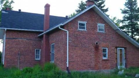 Red On - Red-Brick-Beauty-on-108.jpg