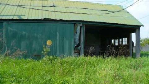 STOP! - Across-from-Long-Drive14.jpg