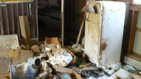 STOP! - Across-from-Long-Drive24.jpg