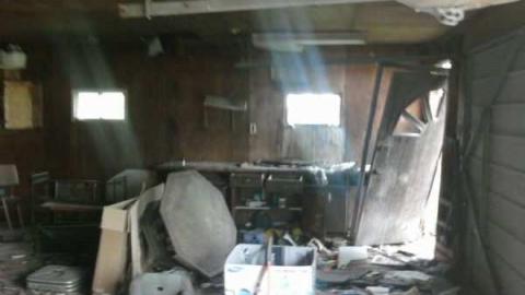 Outta here. - Beeton-is-Trashed-Big-Time27.jpg