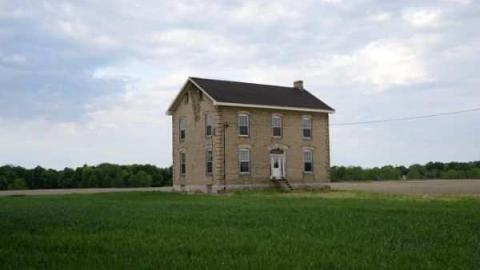 May 2012 - Central-Elgin-Farmhouse10.jpg