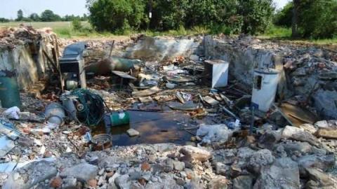 Photo from Rest In Pieces