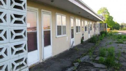 Riverboat Inn - Riverboat-Inn-(Demolished)8.jpg