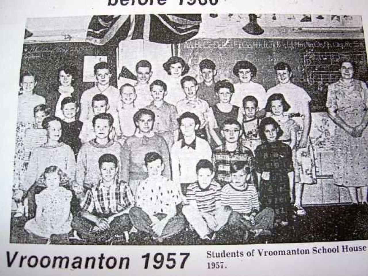 Vroom Vroom - Vroomanton-(ghost-town)25.jpg