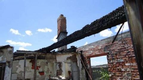 What's Left - DSC03808.jpg