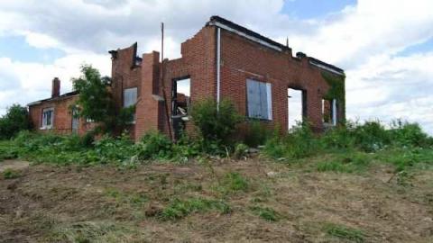 What's Left - DSC04017.jpg