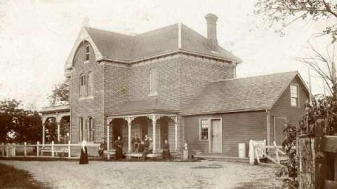 1470 Bronte Road photo 3