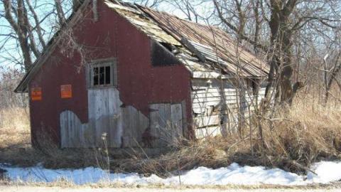 2 Creepy Buildings photo 3