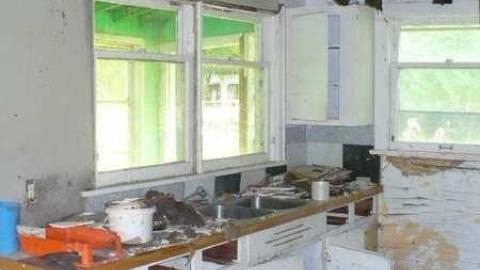 Fixer Upper - P1080016.jpg