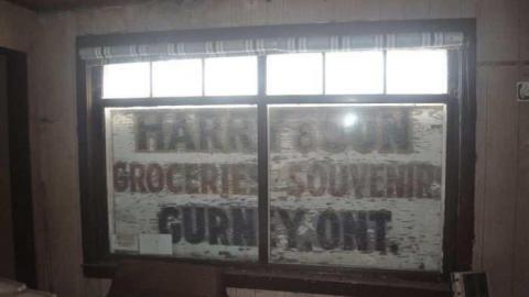 Not so hidden - Harrys-Hideaway20.jpg