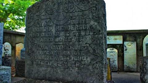 Friends Forever - The-Christian-Church-Cemetery16.jpg