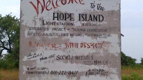 No Hope! - No-Hope-(Island)22.jpg