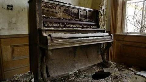 June 2012 - DSC_10.2524.1.jpg