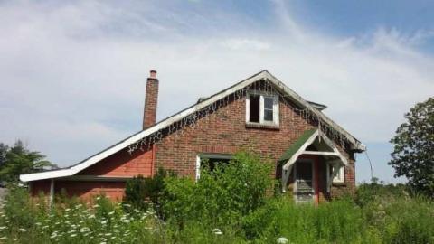 Photo from Essex Ave.