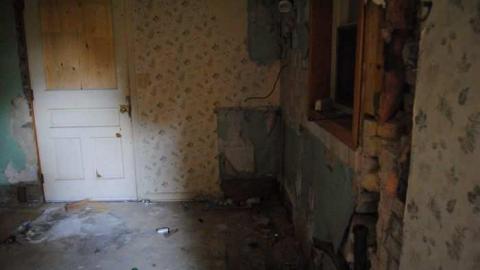 July/12 - The-houses-Rexall-killed33.jpg