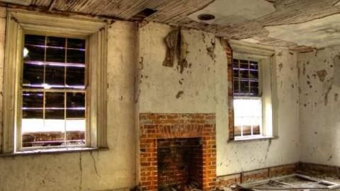 Art is only abandoned - DSC08673_4_5_tonemapped_1600x1200.jpg