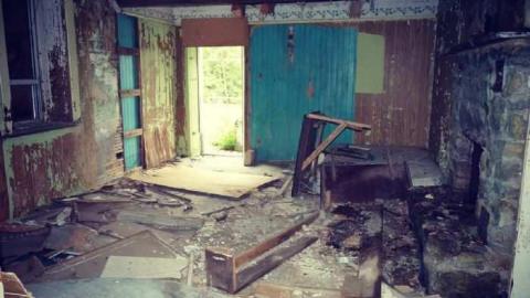 Stone House - P1090550.jpg