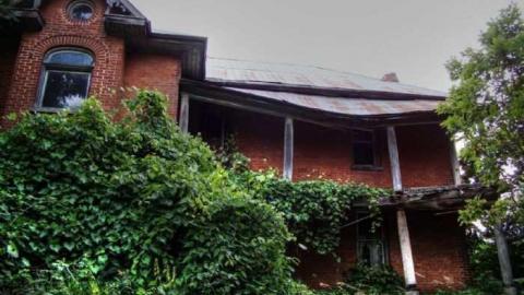 Photo from Enter the House as a Guestt