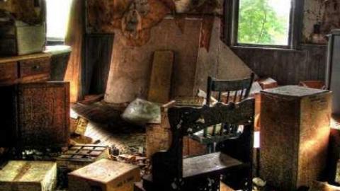 Enter the House as a Guestt - Brick-house-on-Mulmur-Line-479.jpg