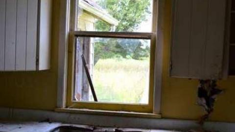 Abandoned Farm House - Old-Farm43.jpg