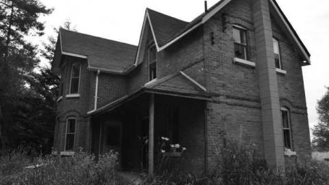 Abandoned Farm House - Old-Farm44.jpg