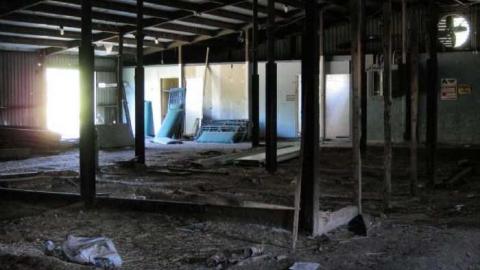 Fort Erie Racetrack Stables - Fort-Erie-Race-Track-Stables5.jpg