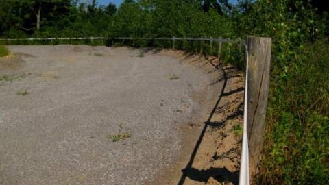 Fort Erie Racetrack Stables - Fort-Erie-Race-Track-Stables22.jpg