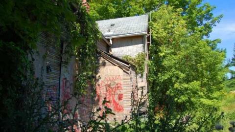 Hidden Treasure - Old-Barrie-Road94.jpg