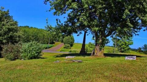 Plots with a view - Old-Presbyterian-Con.-2-Cemetery12.jpg