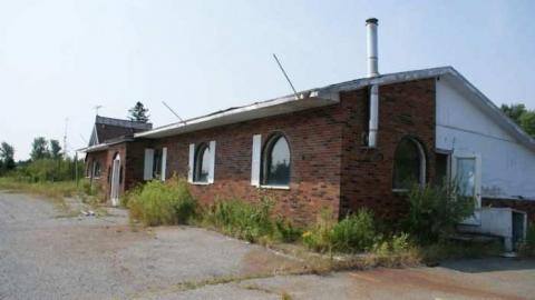 Aug 4th 2012 - Motel-Longbranch354.jpg