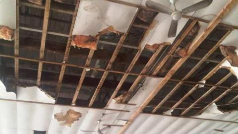 peninsula air - Peninsula-Air-Hangar1.jpg