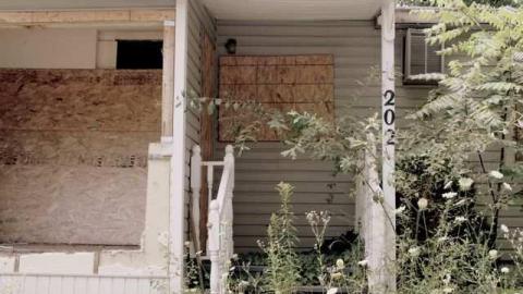 Very Quick Walk Through - Green-Oaks-Trailer-Park6.jpg