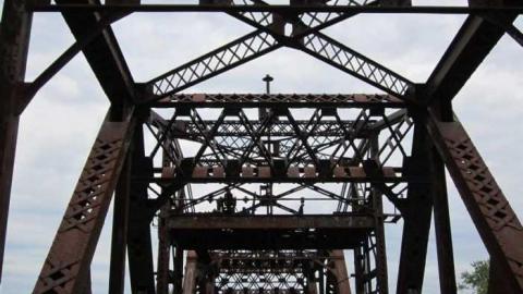 Train Bridge - Swing-Train-Bridge19.jpg