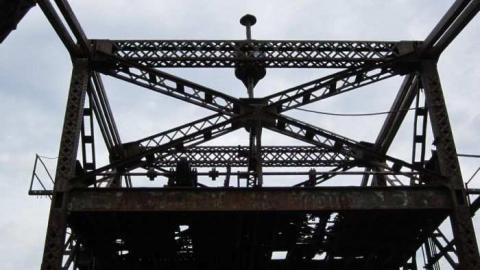 Train Bridge - Swing-Train-Bridge20.jpg