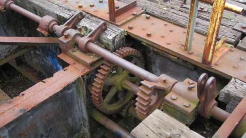 Train Bridge - Swing-Train-Bridge21.jpg