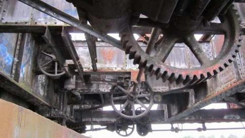 Train Bridge - Swing-Train-Bridge11.jpg