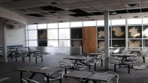 401 gas stop 11/13/2010 - Info-Centre38.jpg