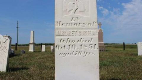 Old Friends - St.-Peters-Pioneer-Cemetery23.jpg