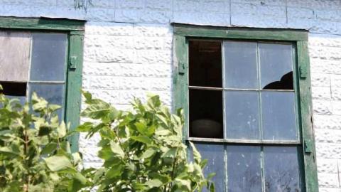 Hidden school - Old-Dashwood-area-School2.jpg