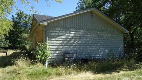 Side By Side - 2158--2168-Trafalgar-Rd.5.jpg