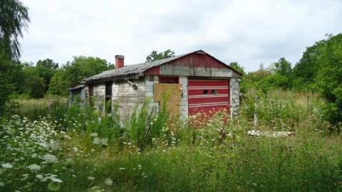 Side By Side - 2158--2168-Trafalgar-Rd.10.jpg