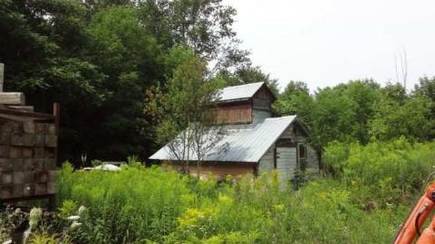 Abandoned Store - Kirkfield-Abandoned-Store7.jpg
