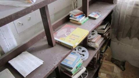 Lee Home - rx016.jpg