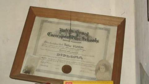 Lee Home - ba025.jpg