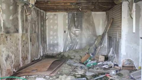 2012 - Cemetery-house18.jpg