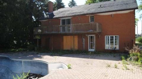 Empty Dream - Beautiful-Fanshawe-House43.jpg