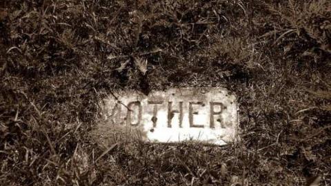 Rugby graveyard photo 4