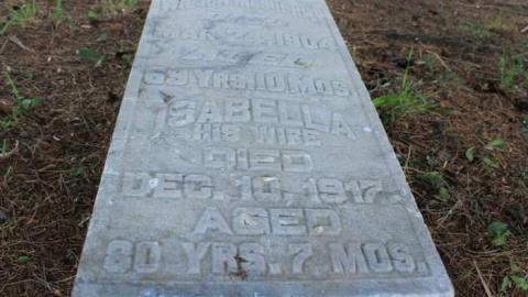 Shady Acre - Hillscreen-Pioneer-Cemetery2.jpg